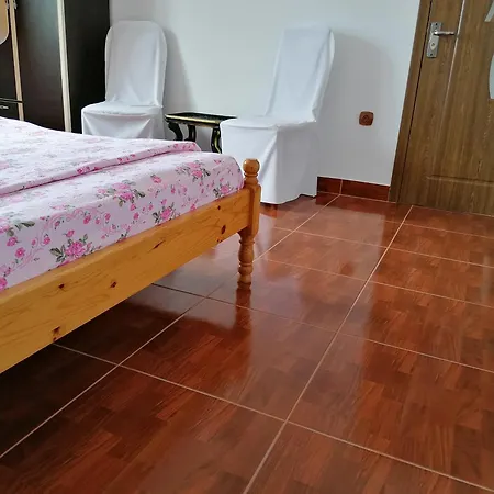 Homestay Casa Din Vama *